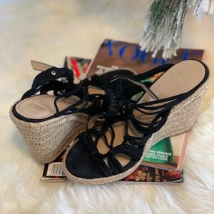 JOHNSTON & MURPHY SUED ANKLES STRAPS SANDALS